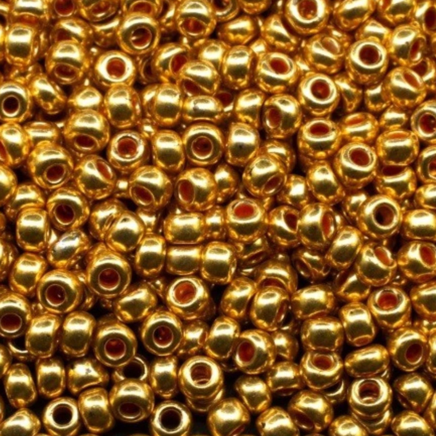 10/0 18581 Preciosa Czech Glass Seed Beads Rocailles 2.3mm. Gold Metallic - Terra Dyed.