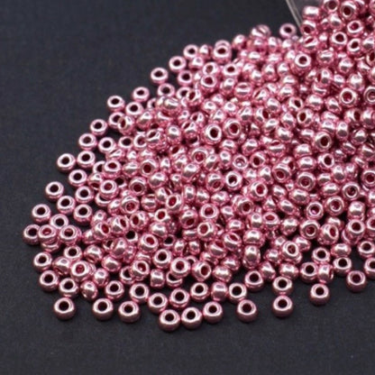 10/0 18595 Preciosa Czech Glass Seed Beads Rocailles 2.3mm. Pink Metallic - Terra Dyed.