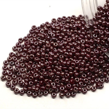 10/0 18600 Preciosa Seed Beads. Opaque Sfinx brown.