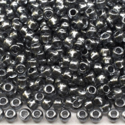 10/0 18942 Preciosa Perles de Rocaille en verre tchèque 2.3mm. Cristal teinté gris métallique.