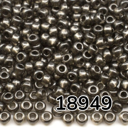 10/0 18949 Preciosa tjekkiske glasperler Perler Rocailles 2.3mm. Sort metallisk farvet krystal.