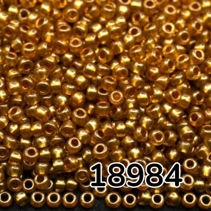10/0 18984 Preciosa Çek Cam Kum Boncuğu Rocaille Boncuk 2.3mm. Turuncu Metalik Boyalı Kristal.