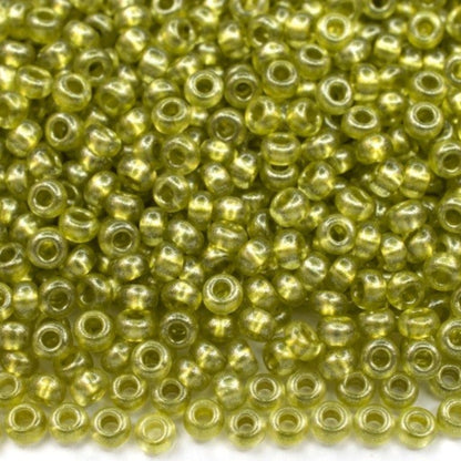 10/0 18986 Preciosa Tschechische Glasperlen Rocailles 2.3mm. Gelb metallisch gefärbter Kristall.