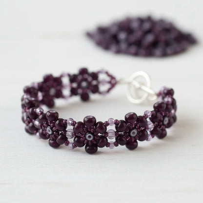 2/0 23708 Preciosa Czech Glass Seed Beads Rocailles 6.1mm. Violet Cornelian.