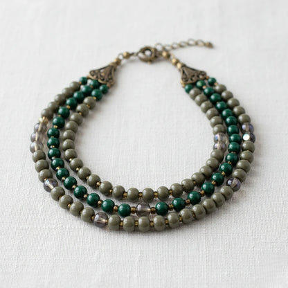 2/0 43020 Preciosa Czech Glass Koraliki Rocailles 6.1mm. Nieprzezroczysty szary.