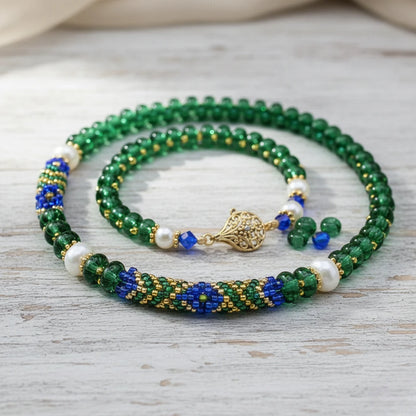 2/0 50100 Preciosa Чехски стъклени Малки Мъниста Рокайли 6.1mm. Прозрачен зелен.