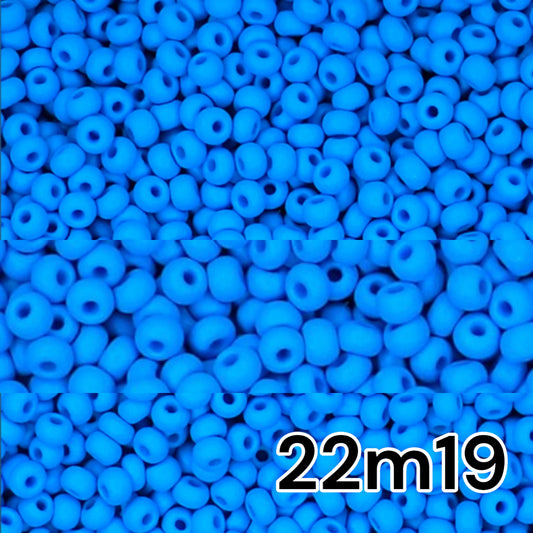 10/0 22m19 Preciosa Seed Beads Rocailles. Blue matte PermaLux.