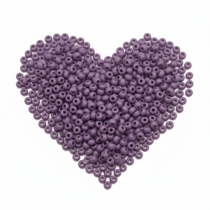 10/0 23020matte Preciosa Tsjekkiske glass små perler Rocailleperler 2.3mm. Opaque lilla.