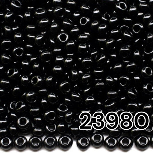 6/0 23980 Preciosa Seed Beads Black. Opaque Natural.