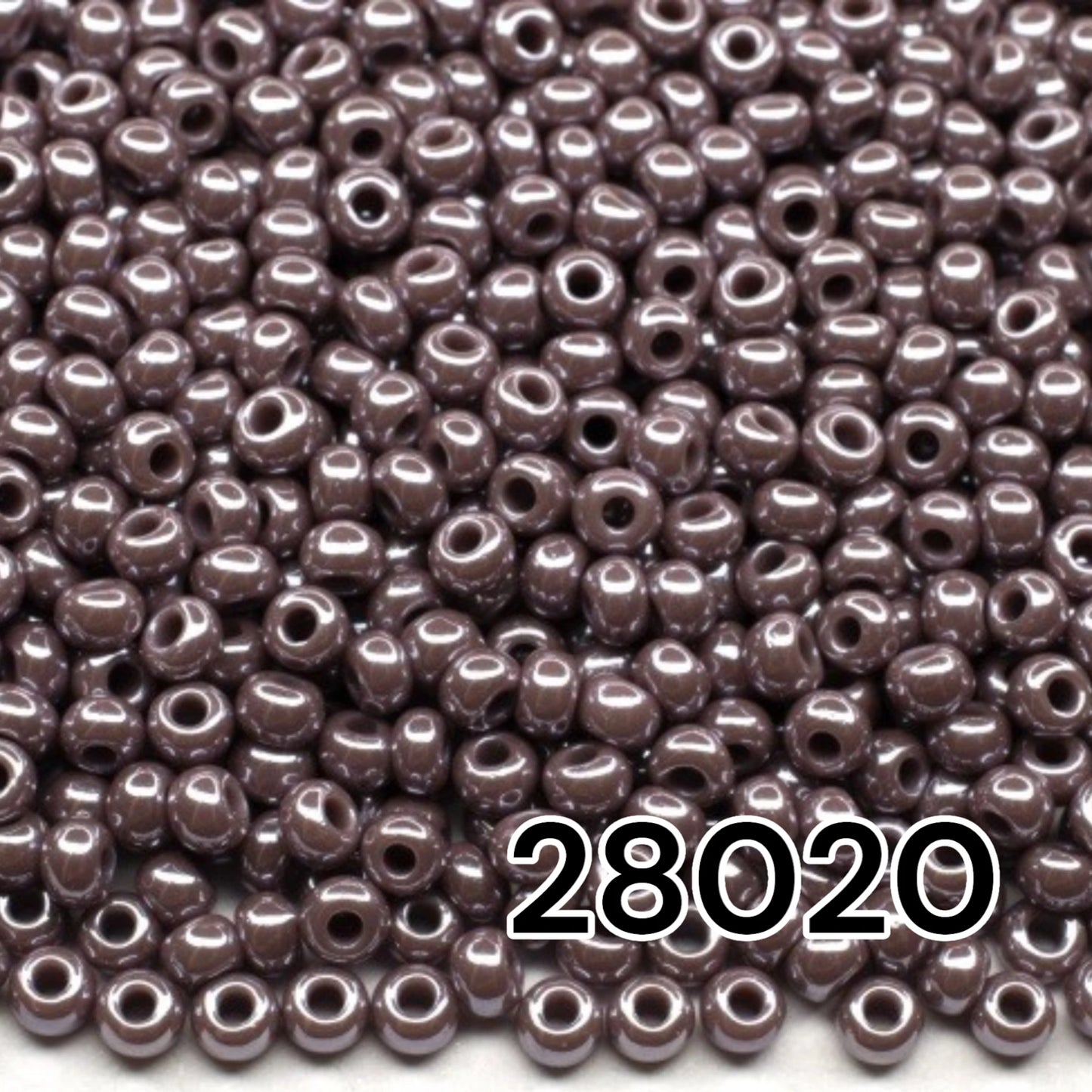 10/0 28020 Preciosa Seed Beads. Opaque Sfinx purple.