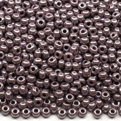 10/0 28020 Preciosa Seed Beads. Opaque Sfinx purple.