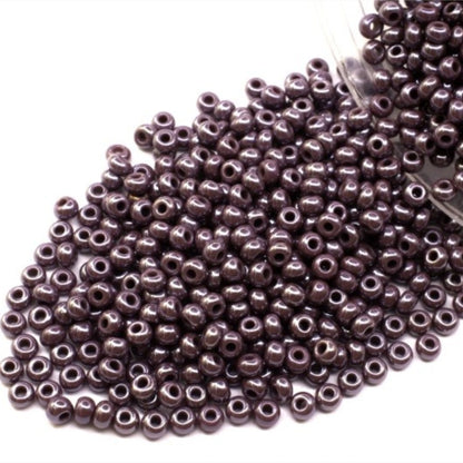 10/0 28040 Preciosa Seed Beads. Opaque Sfinx purple.