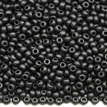 10/0 28918 matte Preciosa Tjekkiske glasperler Rocailles 2.3mm. Brun Terra Pearl farvet sort - Jet Matte.