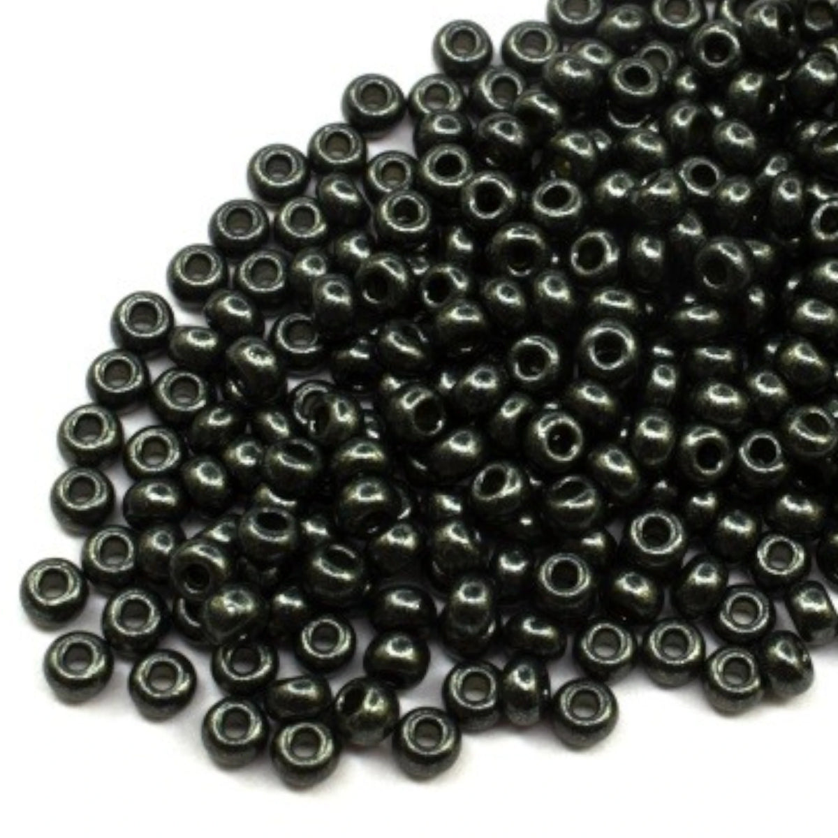 10/0 28986 Preciosa Τσέχικες γυάλινες Χάντρες Ροκάιλ 2.3mm. Κίτρινη Terra Pearl βαμμένη μαύρη - Jet.