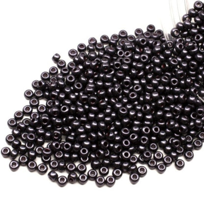 10/0 28998 Preciosa Чеський Скляний Бісер Рокайль 2.3mm. Червоний Terra Pearl Dyed Black - Jet.
