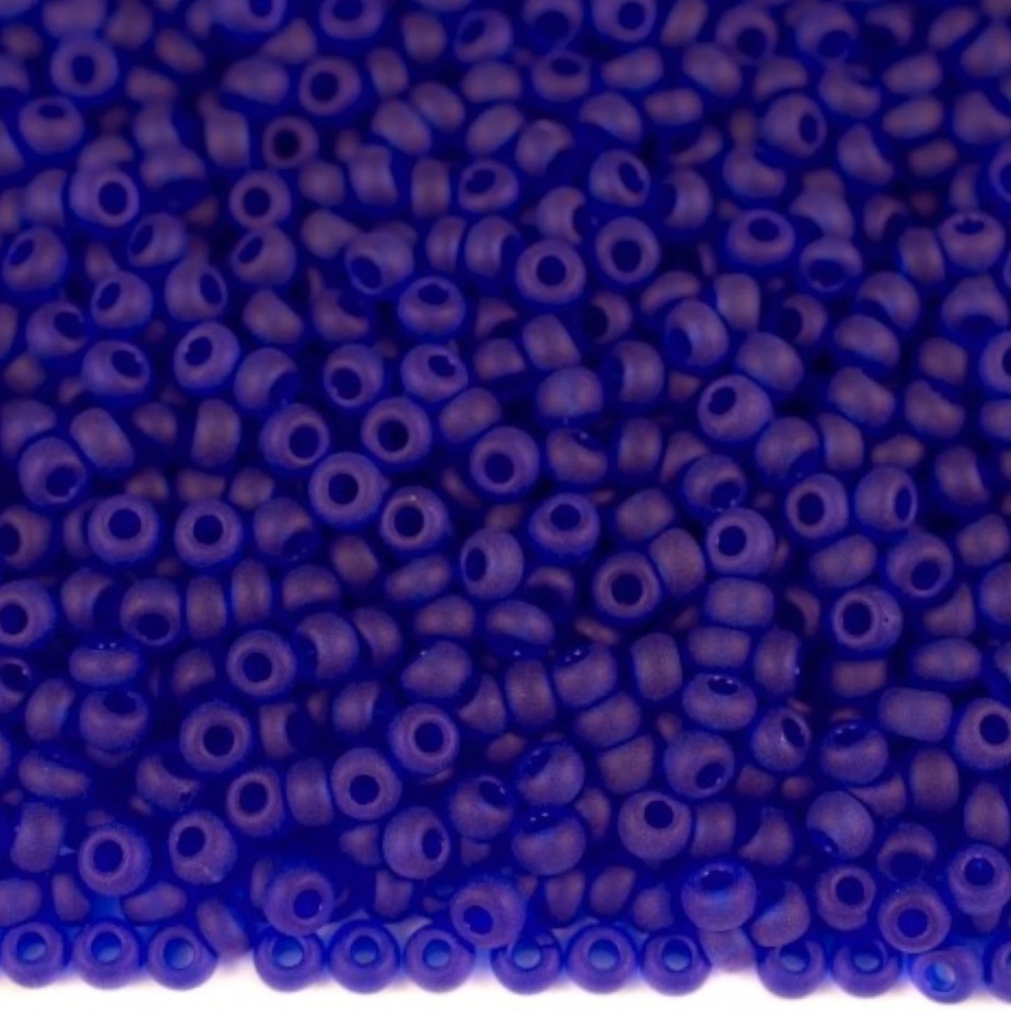 10/0 30080матовый Preciosa Чехия Стеклянный Бисер Рокайль 2.3мм. Синий Прозрачный натуральный.