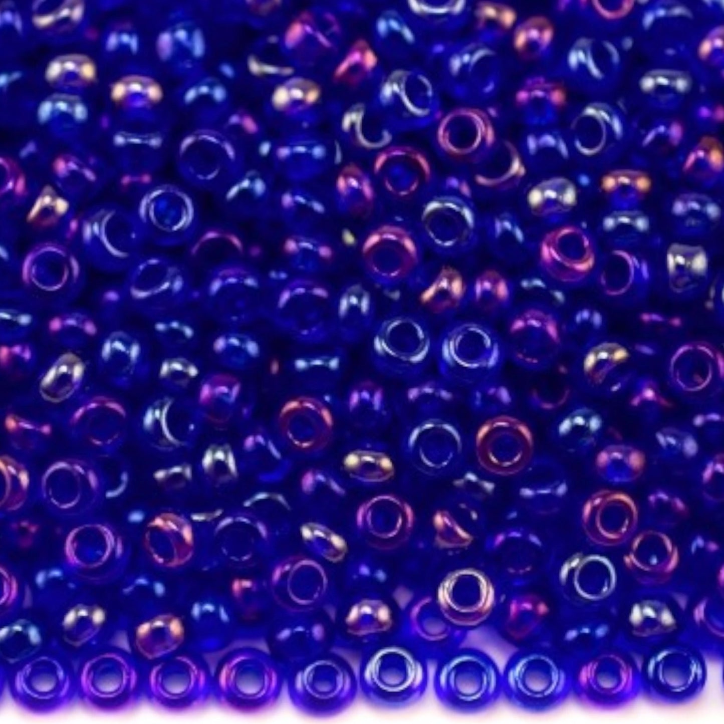 10/0 31080 Preciosa Czech Glass Seed Beads Rocailles 2.3mm. Blue Transparent Rainbow
