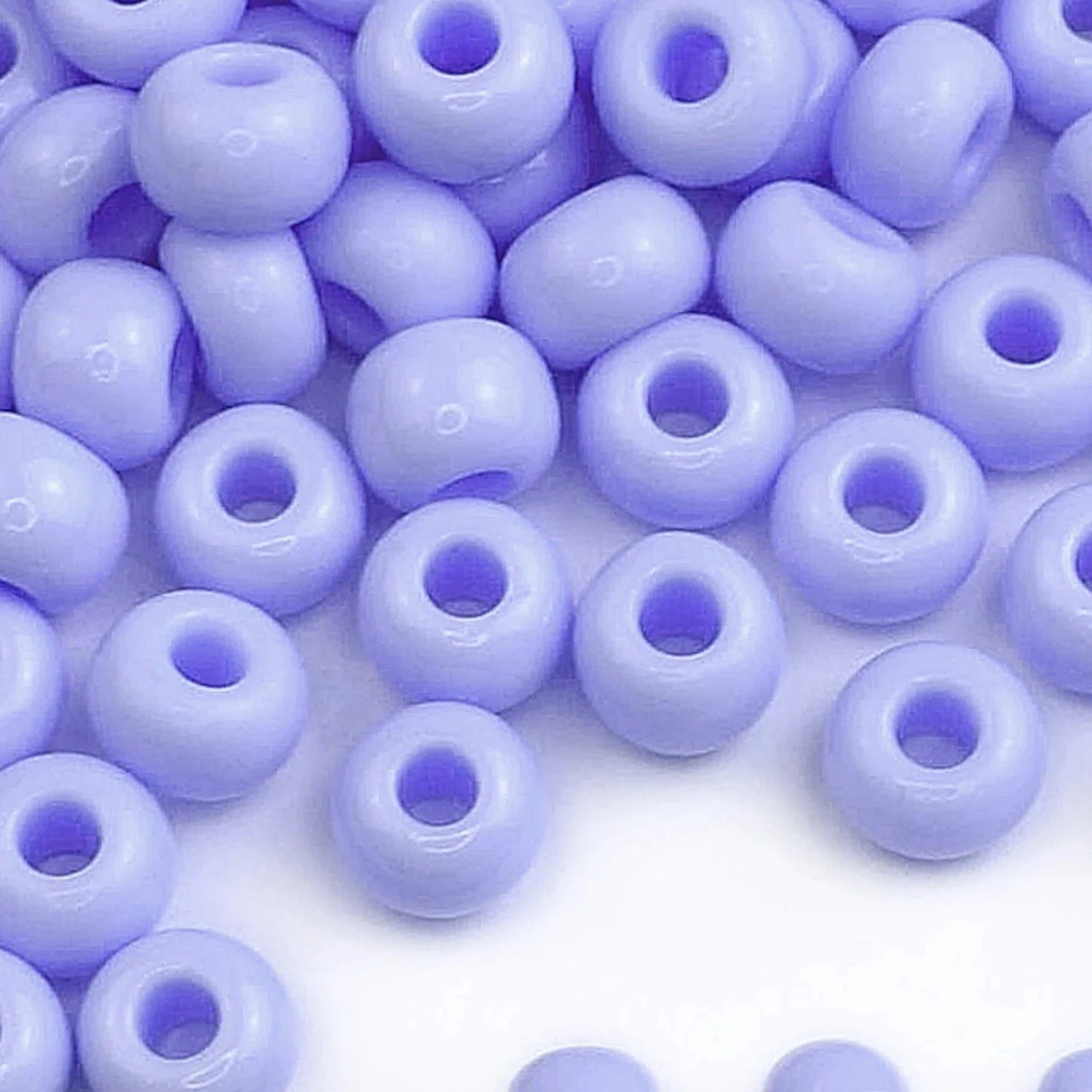 2/0 33000 Preciosa Czech Glass Mărgele Rocaille 6.1mm. Albastru deschis opac natural.