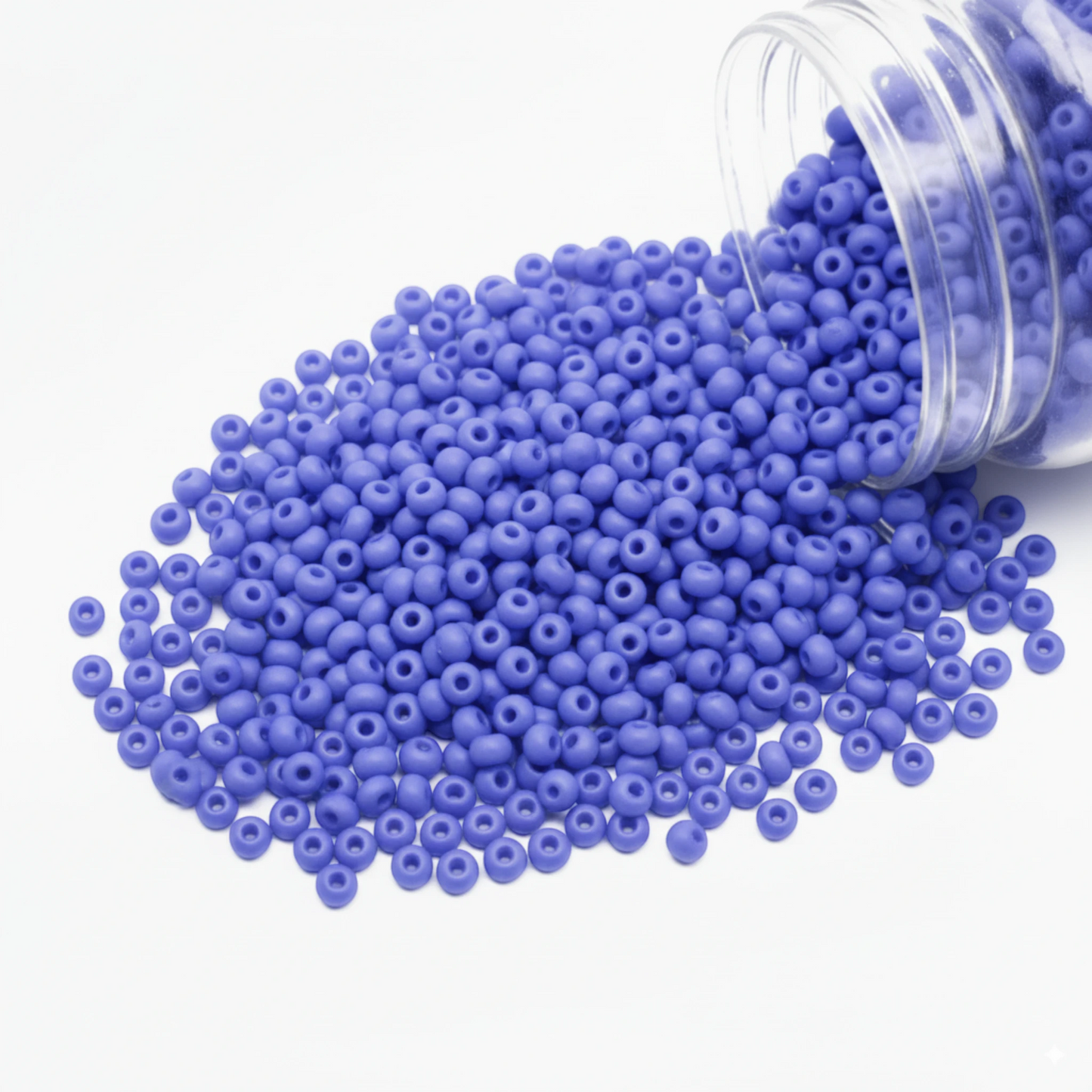 10/0 33020matte Preciosa Tjeckiska glaspärlor Rocaillepärlor 2.3mm. Opaque ljusblå.