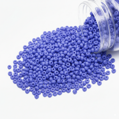10/0 33020matte Preciosa Tjeckiska glaspärlor Rocaillepärlor 2.3mm. Opaque ljusblå.