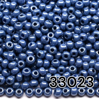 10/0 33023 Preciosa Seed Beads. Opaque - Color Lustered.