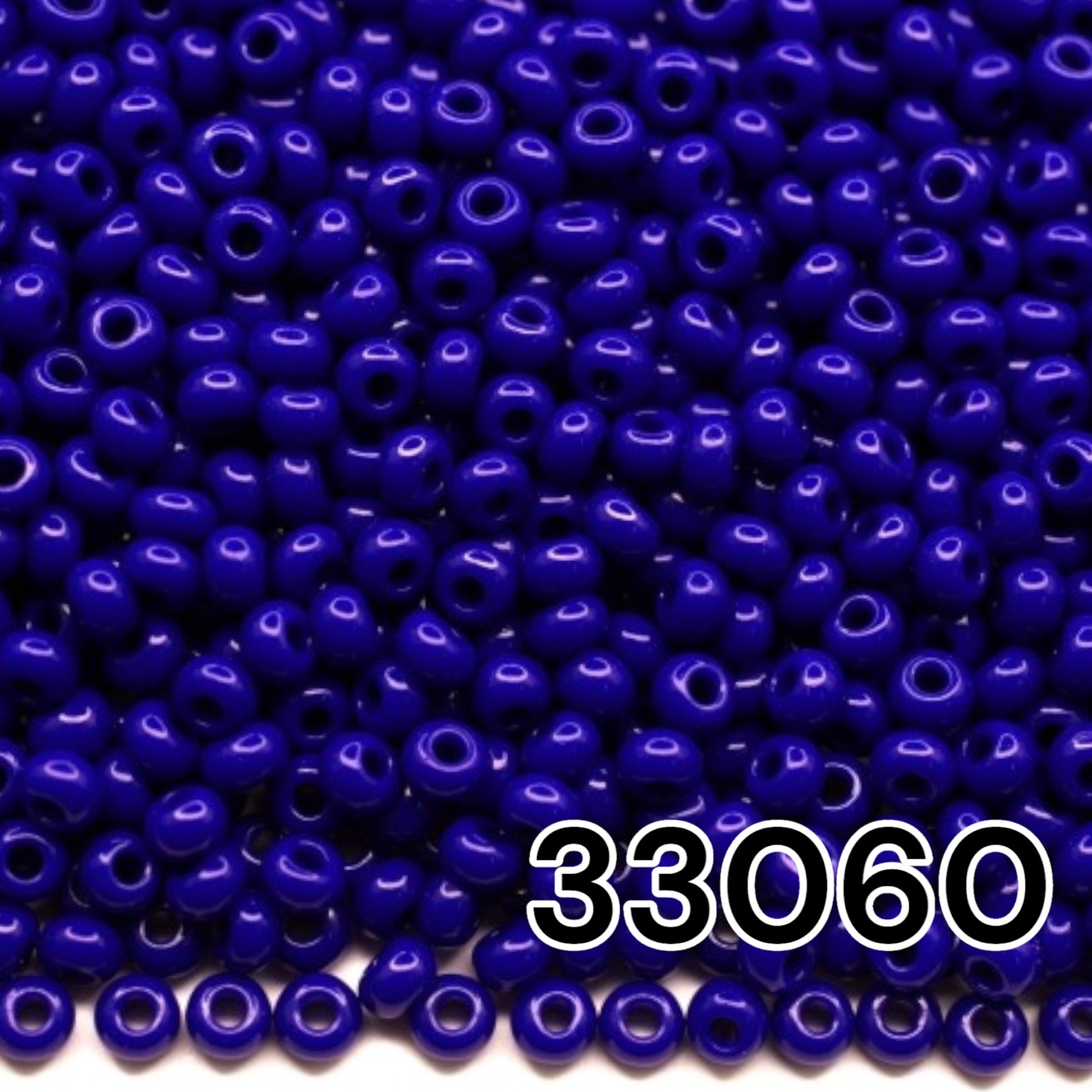 10/0 33060 Preciosa Seed Beads. Opaque blue. - VadymShop