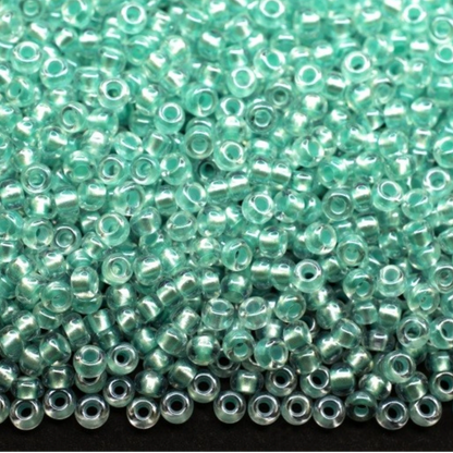 Perline ceche Rocaille Preciosa 10/0 382PG 2.3mm. Cristallo, colore verde perlato rivestito, Sfinx.