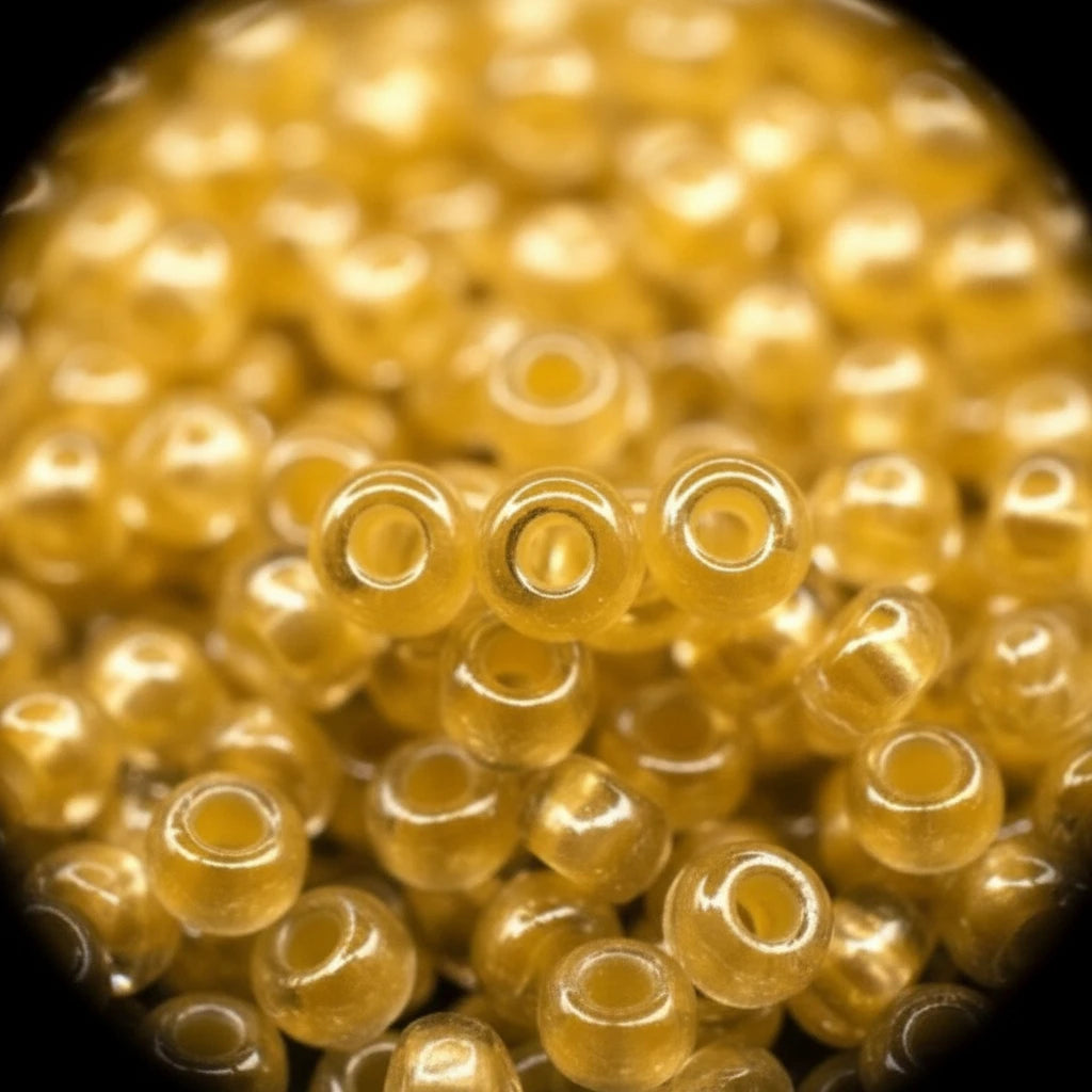 10/0 382PY Preciosa Czech Mărgele Rocaille 2.3mm. Culoare Lined Galben Pearl, Sfinx.
