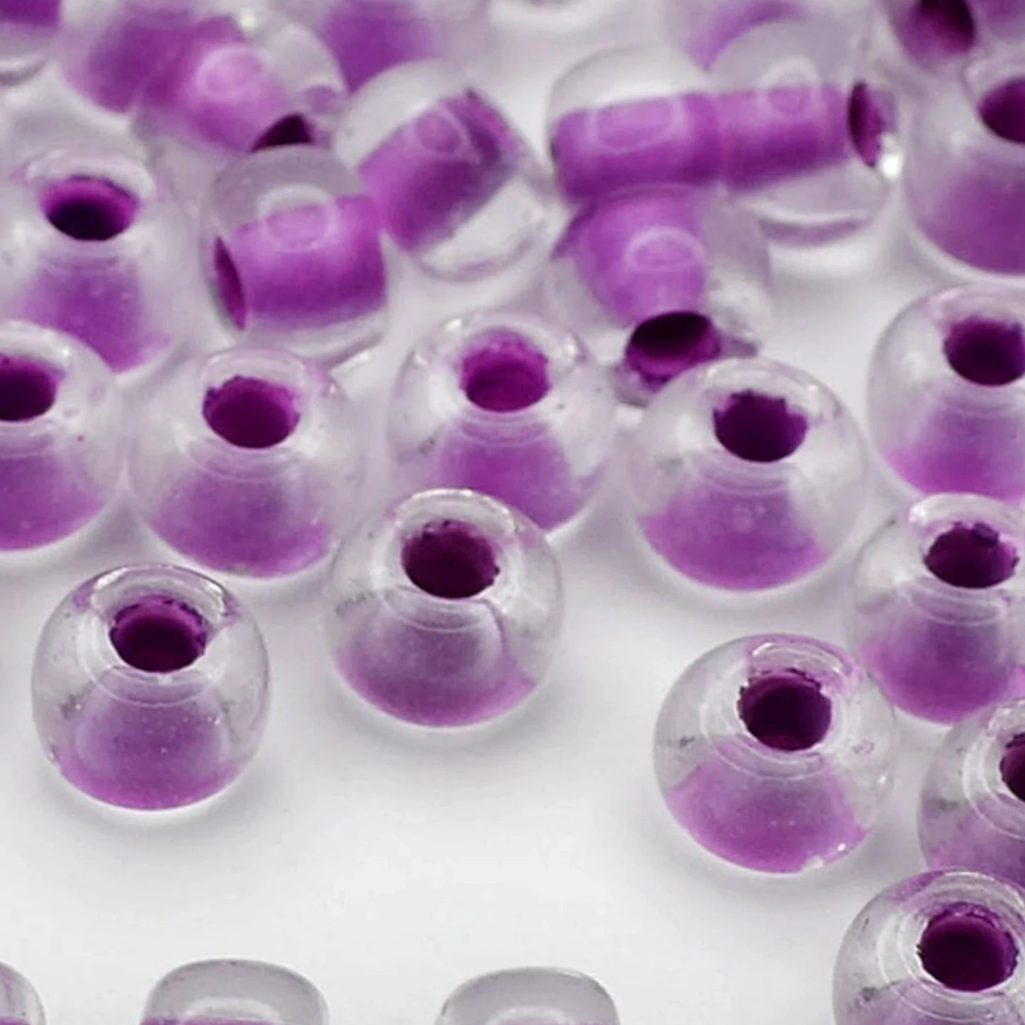 2/0 38328 Preciosa Czech Glass Seed Beads Rocailles 6.1mm. Lilac Lined.