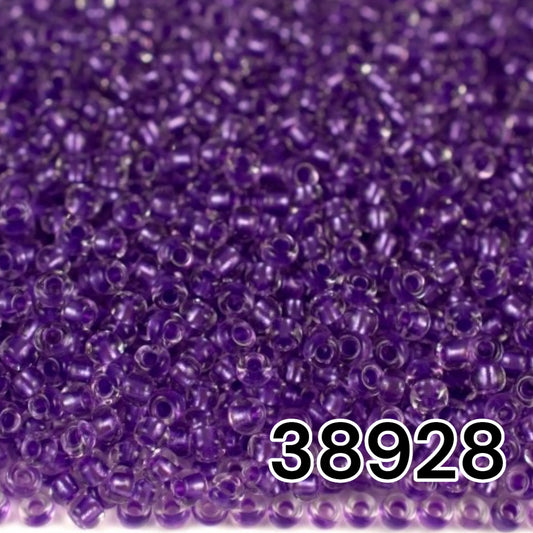 38928 Tschechische Rocailles PRECIOSA Rocailles 10/0 lila. Kristall – Terra Pearl gefüttert.