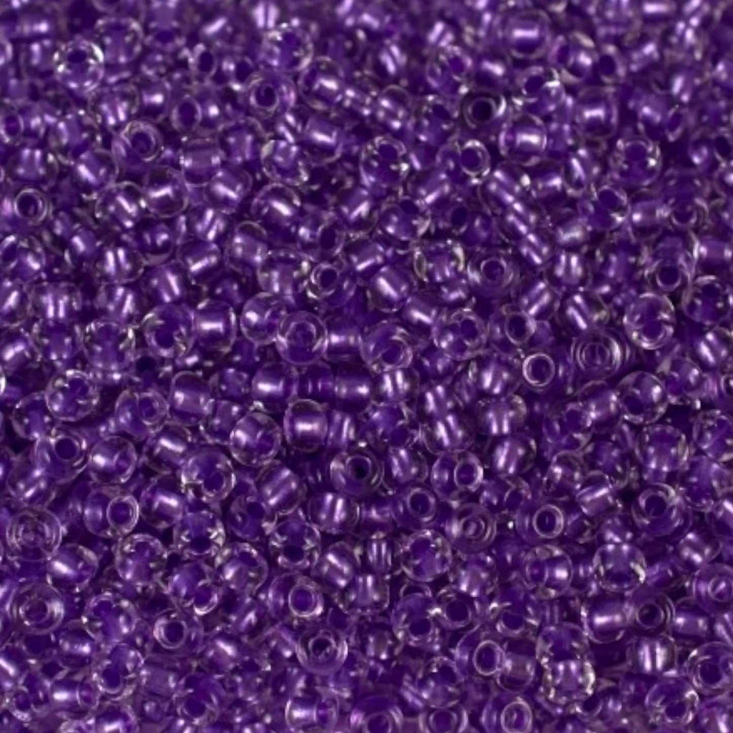 38928 Czech seed beads PRECIOSA Rocailles 10/0 purple. Crystal - Terra Pearl Lined.