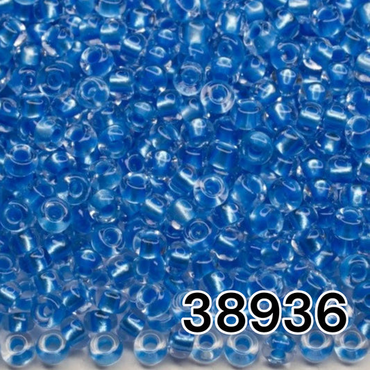 38936 Czech seed beads PRECIOSA Rocailles 10/0 light blue. Crystal - Terra Pearl Lined.