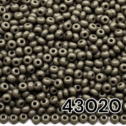 10/0 43020 Preciosa Seed Beads. Opaque grey.