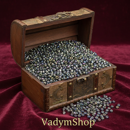 10/0 47019 Preciosa Чеський Скляний Бісер Рокайль 2.3mm. Сірий Прозорий зі сріблястою облямівкою, райдужний.