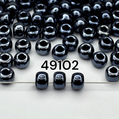 2/0 49102 Preciosa Čekiško Stiklo Karoliukai Rokajaus 6.1mm. Juoda Nepermatoma Irisinė.