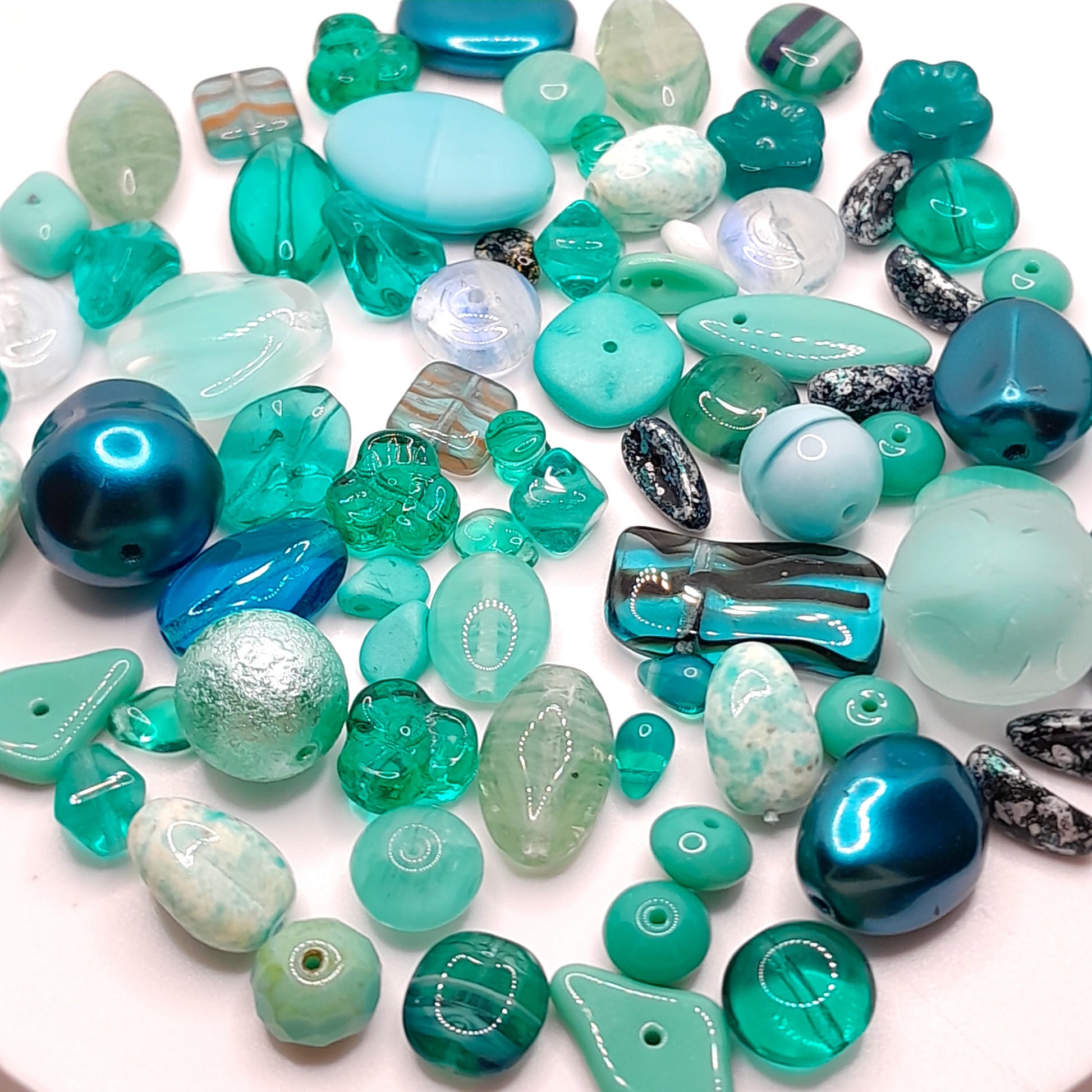 PRECIOSA czech beads "Sea Green" for making bracelets, necklaces, earrings and other jewelry. - VadymShop