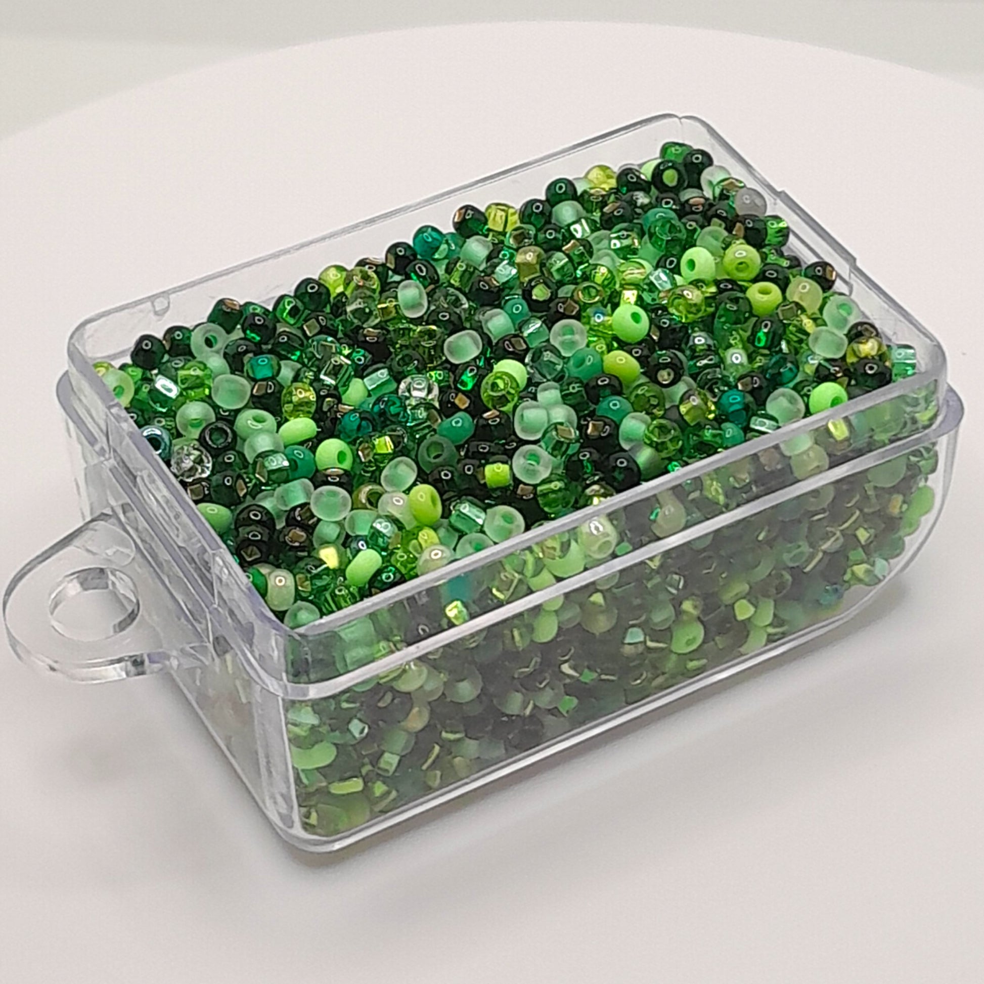 Green Mixed seed beads PRECIOSA ORNELA Rocailles 10/0. - VadymShop
