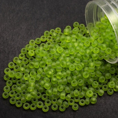 10/0 50220matte Preciosa Seed Beads. Green Transparent natural. - VadymShop