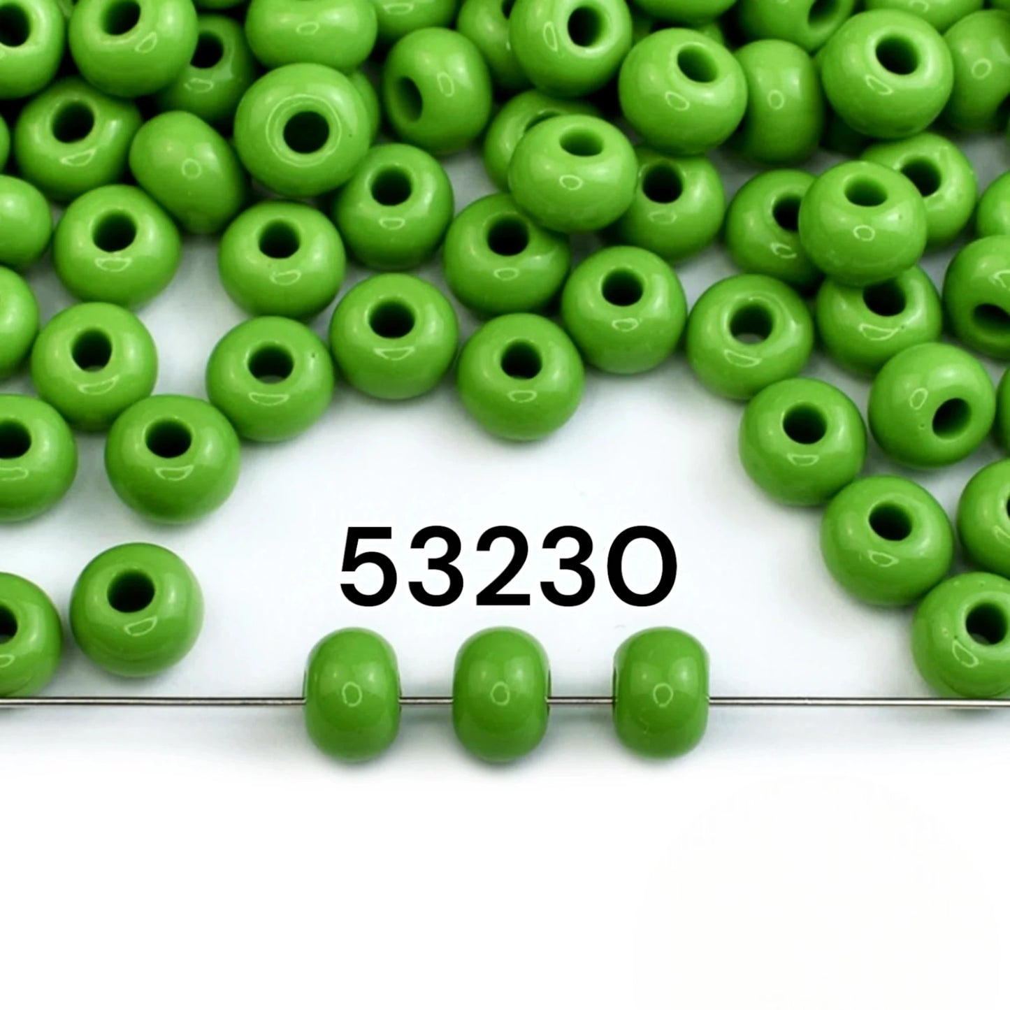 2/0 53230 Preciosa Çek Camı Kum Boncuğu Rocaille Boncuk 6.1mm. Yeşil Opak Doğal.