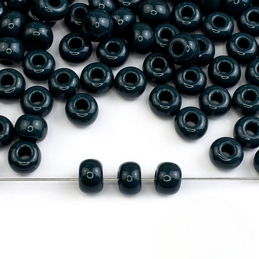 2/0 53270 Preciosa Чешское стекло Бисер Рокайль 6.1mm. Зеленый непрозрачный натуральный.