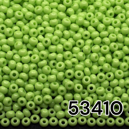 6/0 53410 Preciosa Czech Glass Perler Rocailles 4.1mm. Grøn Opaque Naturlig.