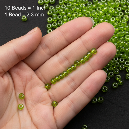 10/0 56220 Preciosa Perline di vetro ceche Rocaille 2.3mm. Verde trasparente Sfinx.