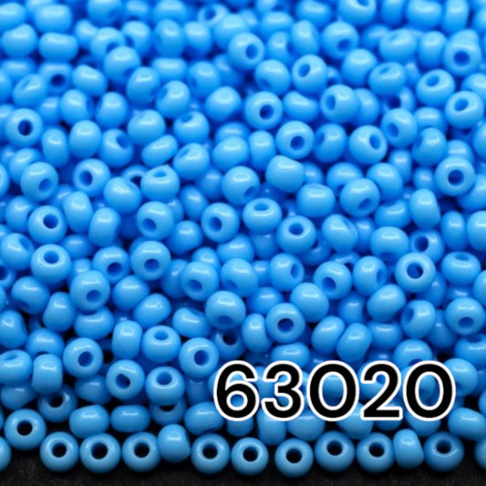 10/0 63020 Preciosa Seed Beads Light Blue. Opaque Natural.