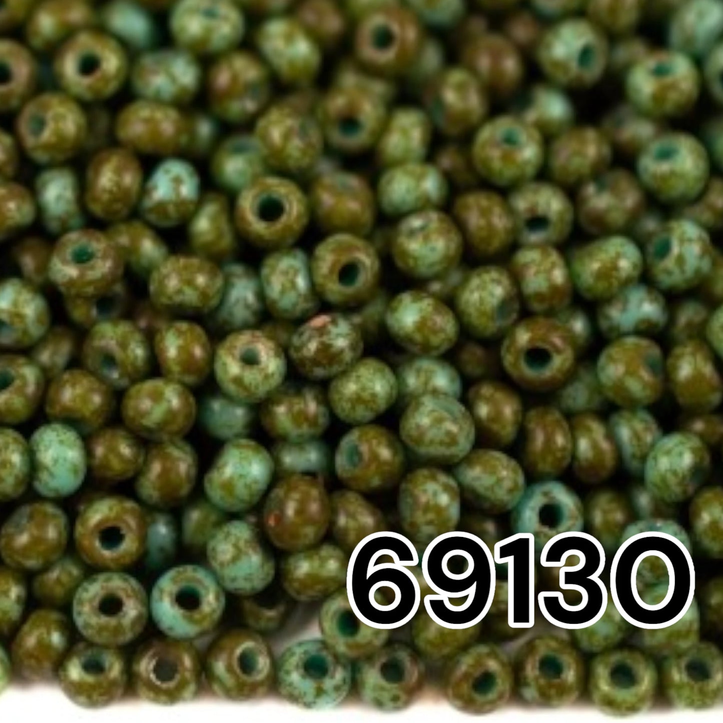 69130 Czech seed beads PRECIOSA round 10/0 Green Travertin.