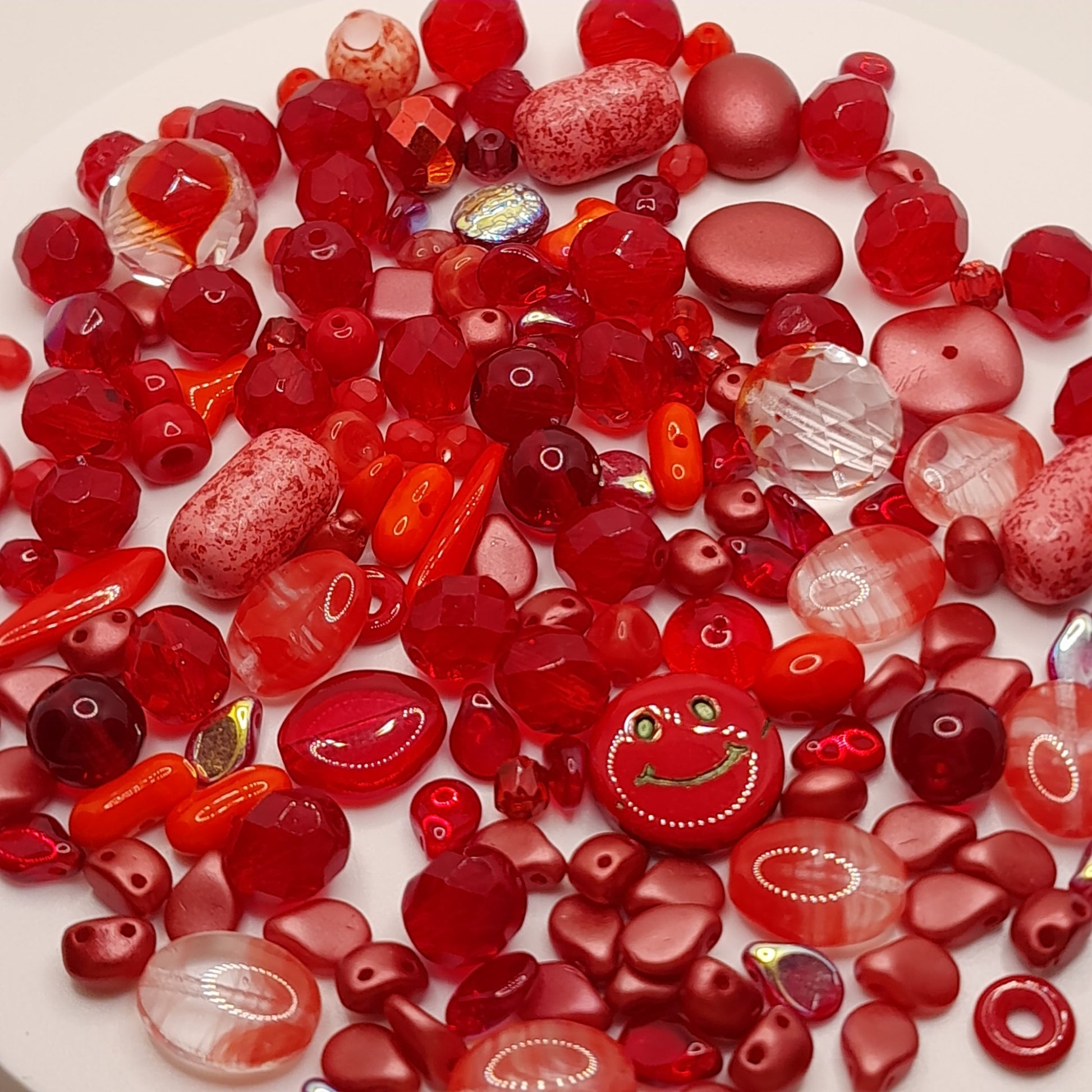 PRECIOSA czech beads "Red" for making bracelets, necklaces, earrings and other jewelry. - VadymShop