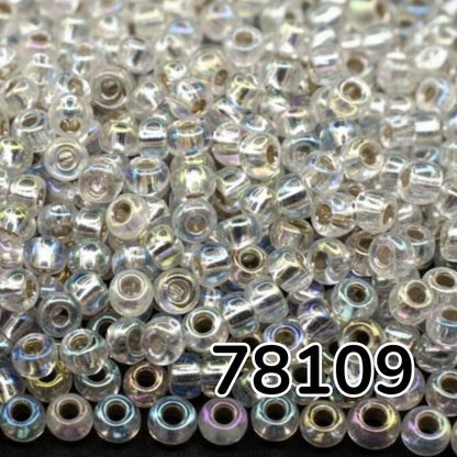 10/0 78109 Preciosa Perles de verre tchèques de Rocaille 2.3mm. Cristal doublé argent, arc-en-ciel.