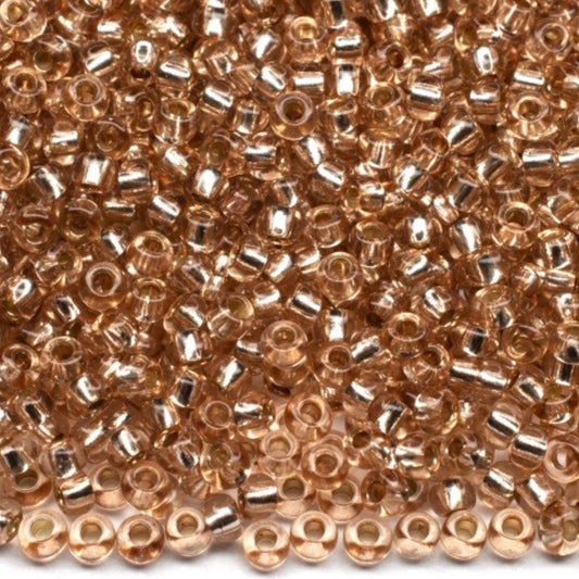 10/0 78111 Preciosa Tšekkiläinen lasi Siemenhelmet Rokaanihelmet 2.3mm. Ruskea 2 värjätty Kristalli, Hopeanvärinen sisus.