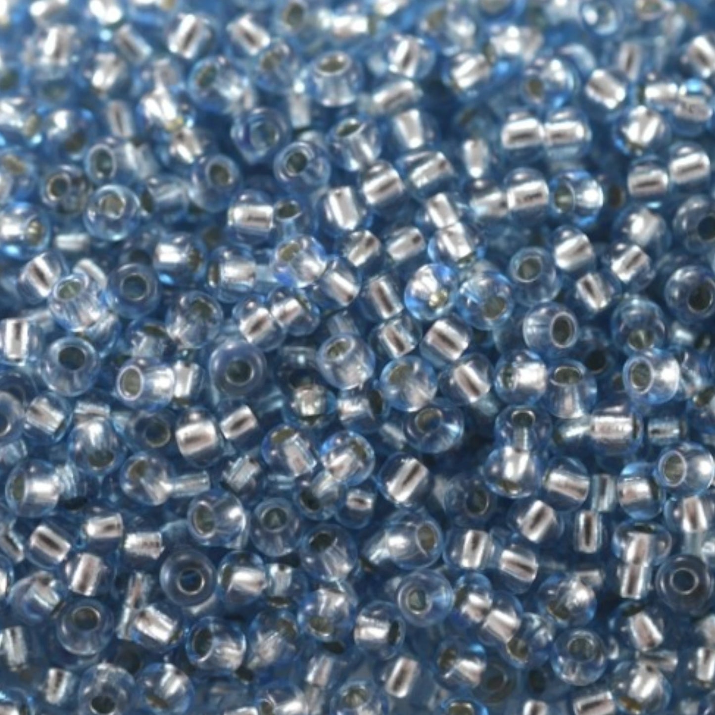 10/0 78132 Preciosa Cuentas de Semilla (Abalorios / Mostacillas) Checas de Vidrio Rocallas 2.3mm. Azul 2 teñido Cristal, Plateado Forrado.