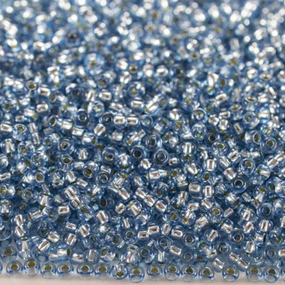 10/0 78132 Preciosa Cuentas de Semilla (Abalorios / Mostacillas) Checas de Vidrio Rocallas 2.3mm. Azul 2 teñido Cristal, Plateado Forrado.