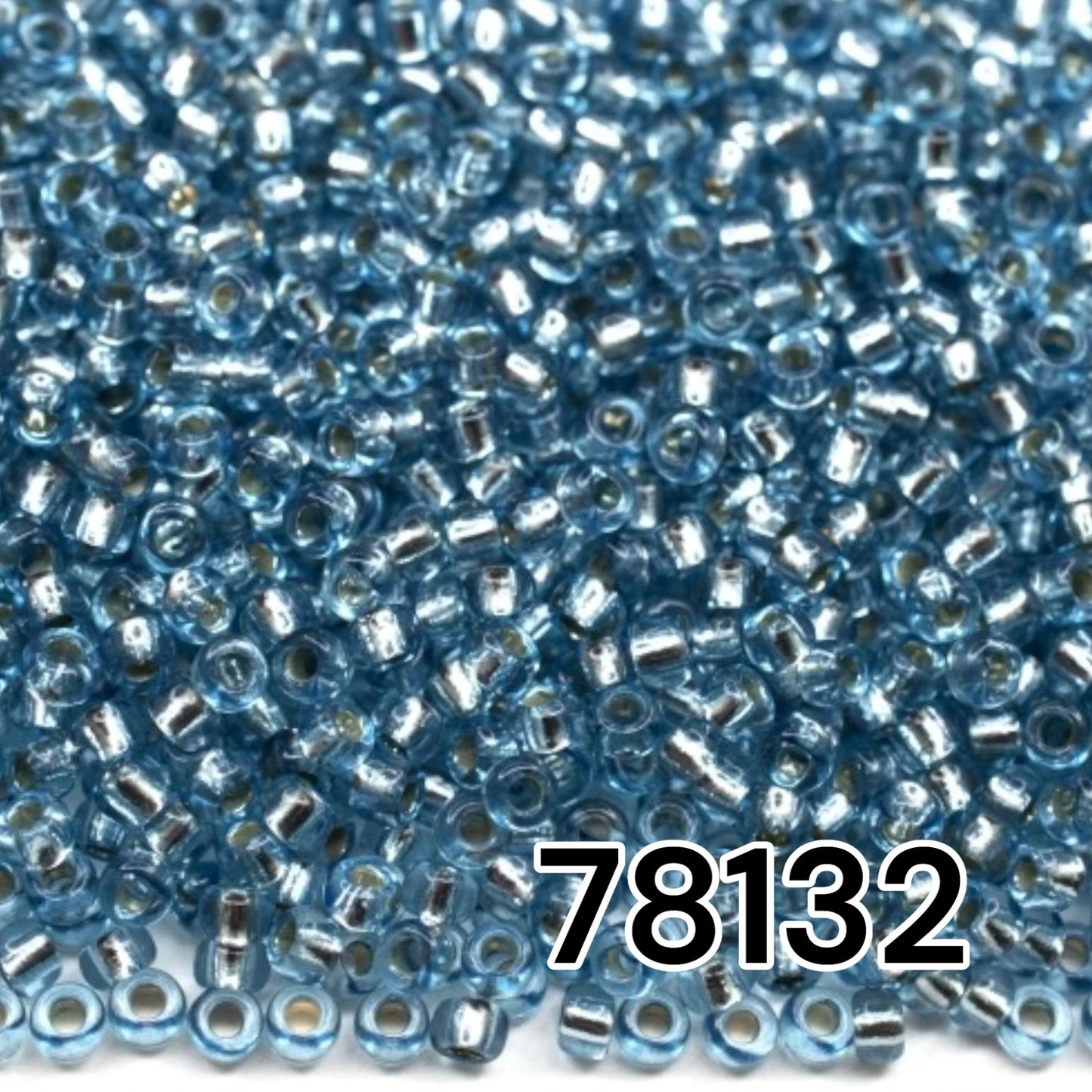 10/0 78132 Preciosa Cuentas de Semilla (Abalorios / Mostacillas) Checas de Vidrio Rocallas 2.3mm. Azul 2 teñido Cristal, Plateado Forrado.